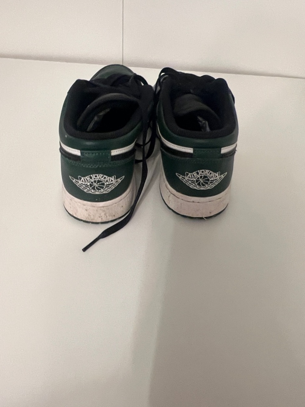 Nike Low-Top Sneakers in Dark Green, Black & White - Picture 3 of 4